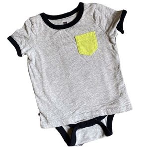 Tea Collection Toddler 18-24M Ringer Colorblock Tee Shirt & Bodysuit Com…